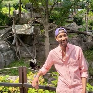 Meet your Posher, Sterling